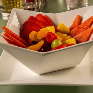 Tazón De Frutas Frescas / Fresh Fruit Bowl